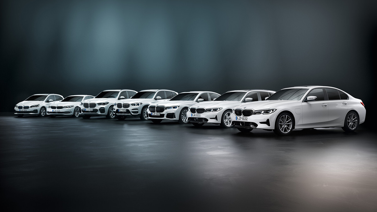 BMW sitt utvalg av ladbare hybrider begynner å bli bredt!